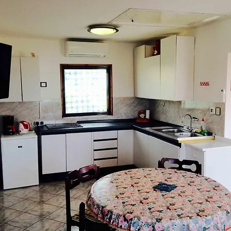 Apartman Materada Donato 11 *